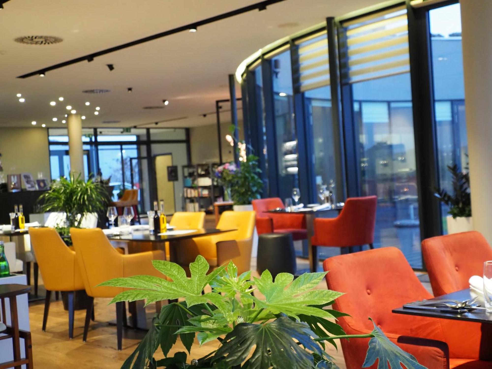 Mg Restaurace/Luxury Apartments 马达伯乐斯拉夫 外观 照片