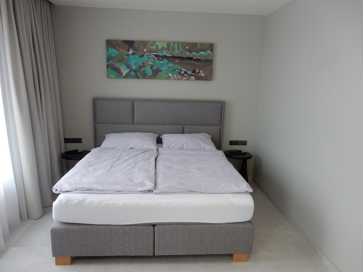Mg Restaurace/Luxury Apartments 马达伯乐斯拉夫 外观 照片